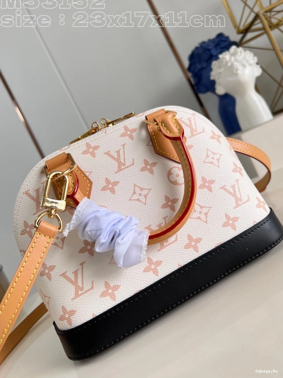 VUITTON ALMA BB-23.5*17.5*11.5cm LOUIS 0420
